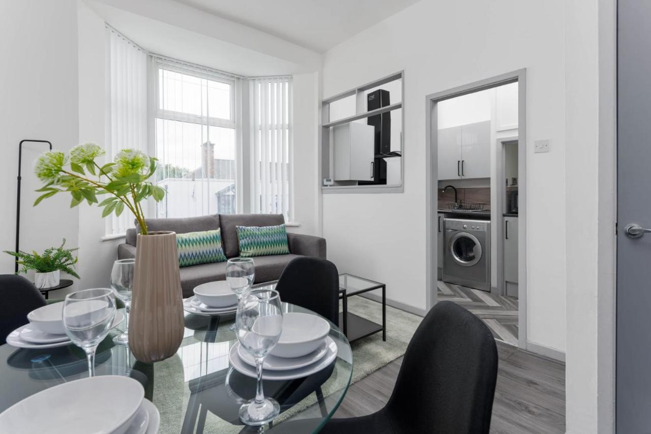 Newly Renovated Apartments In Liverpool - Extended Stay מראה חיצוני תמונה