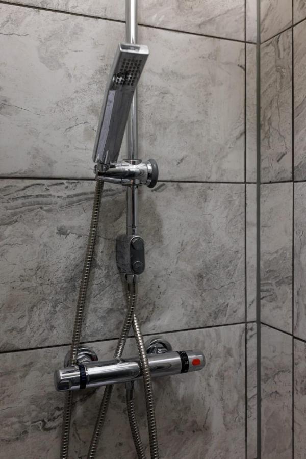Newly Renovated Apartments In Liverpool - Extended Stay מראה חיצוני תמונה